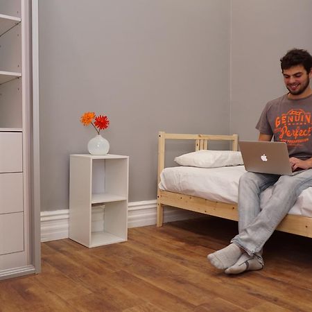 Cozzystay Accommodation Perth Bagian luar foto