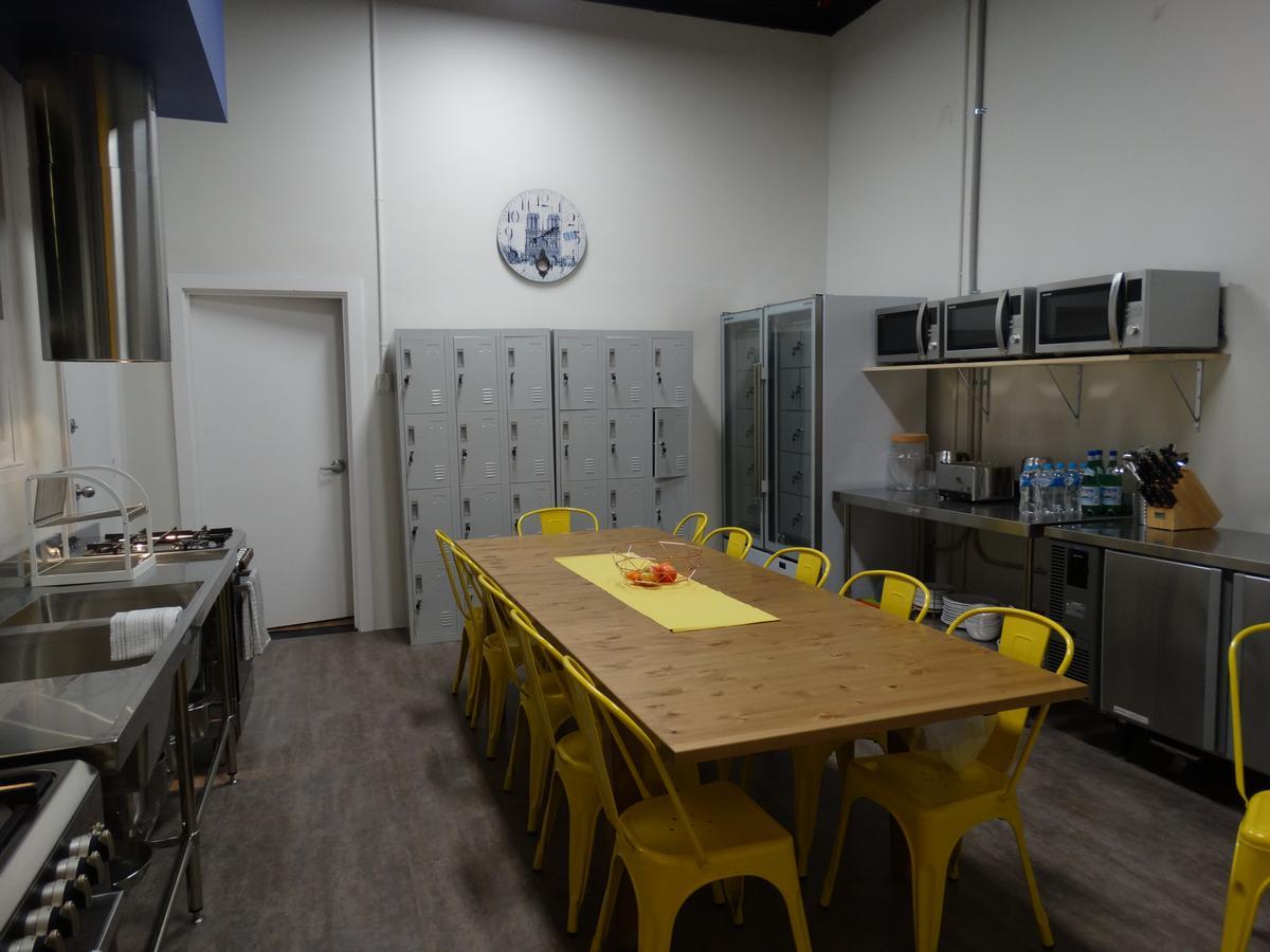 Cozzystay Accommodation Perth Bagian luar foto